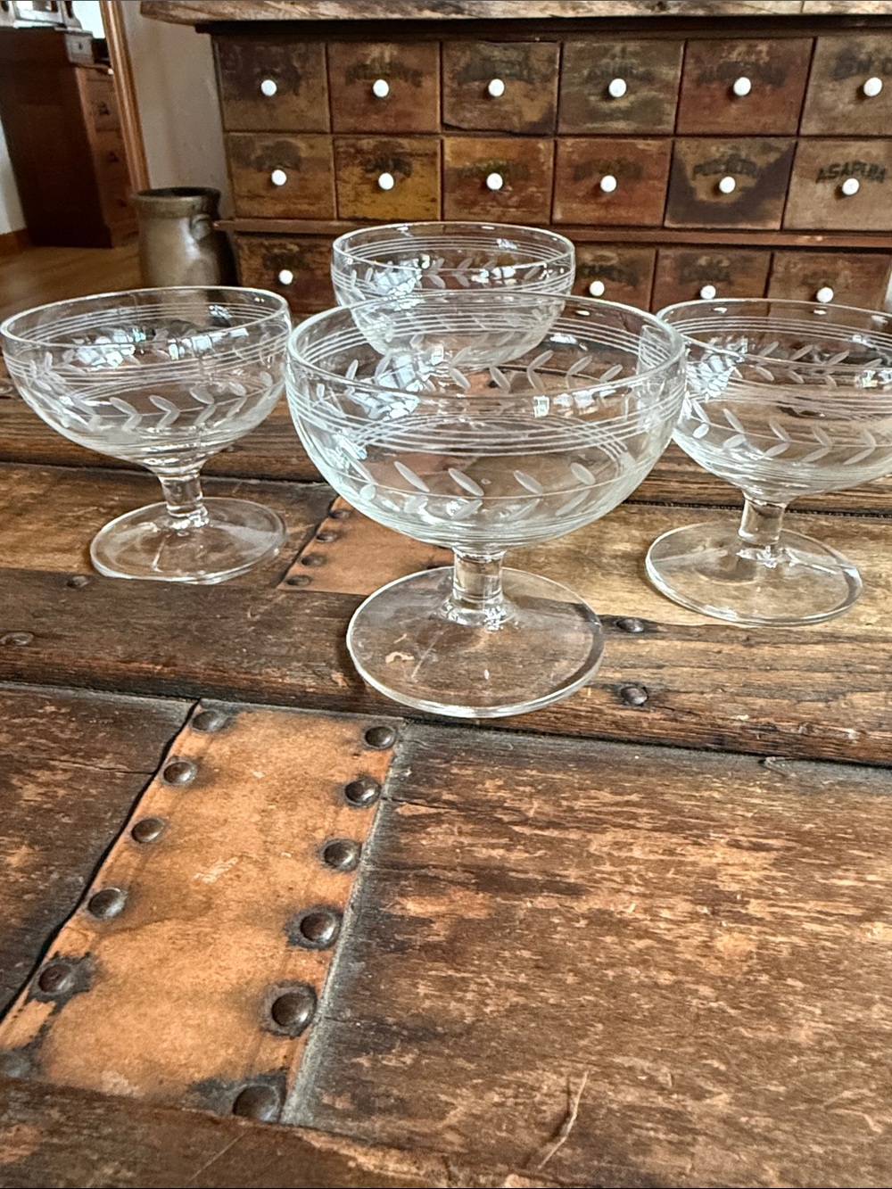 Anchor Hocking Clear Etched Leaf Coupe Glasses - Set of 4